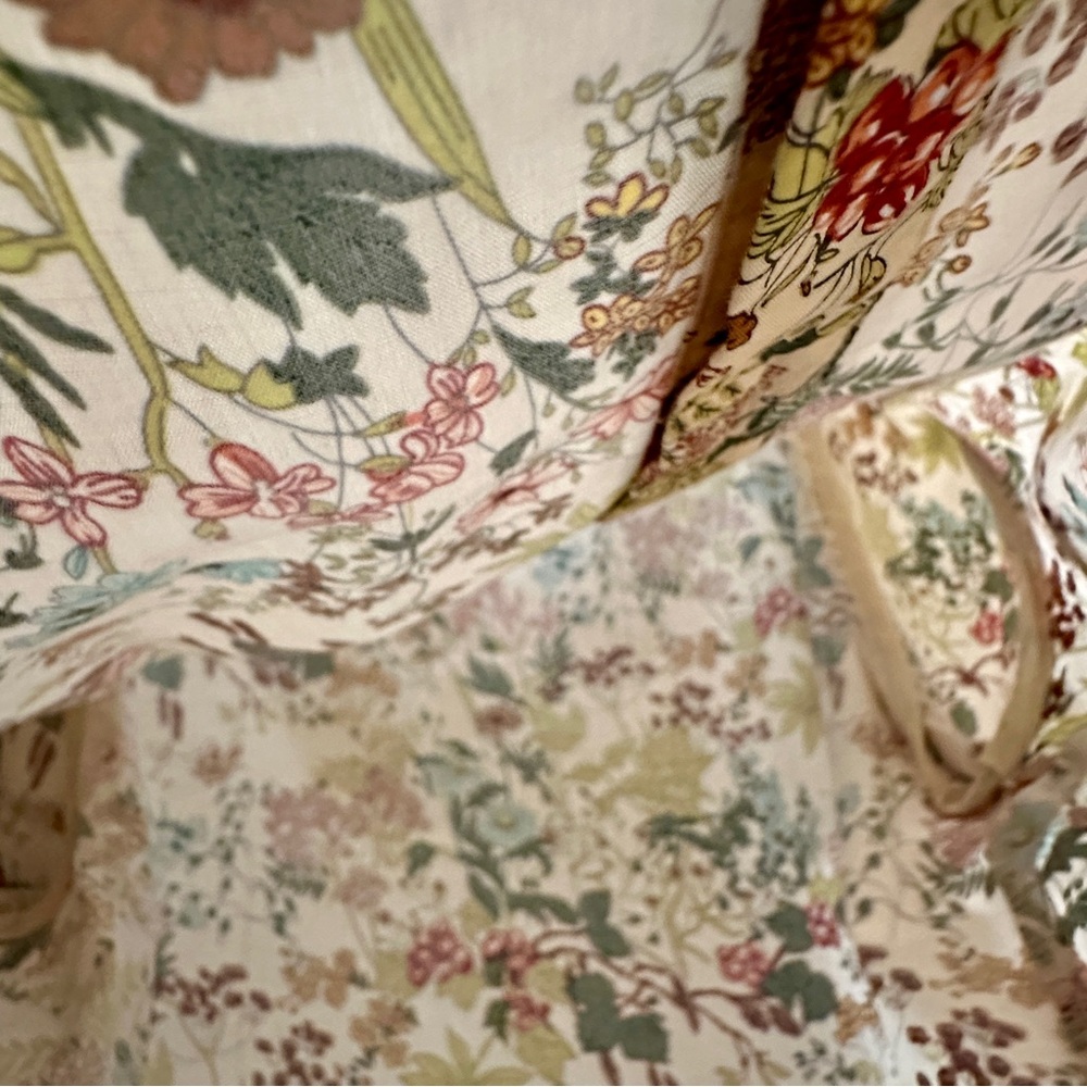 NEW MEADOWS Floral Blouse,‎ Sz S - Picture 11 of 13